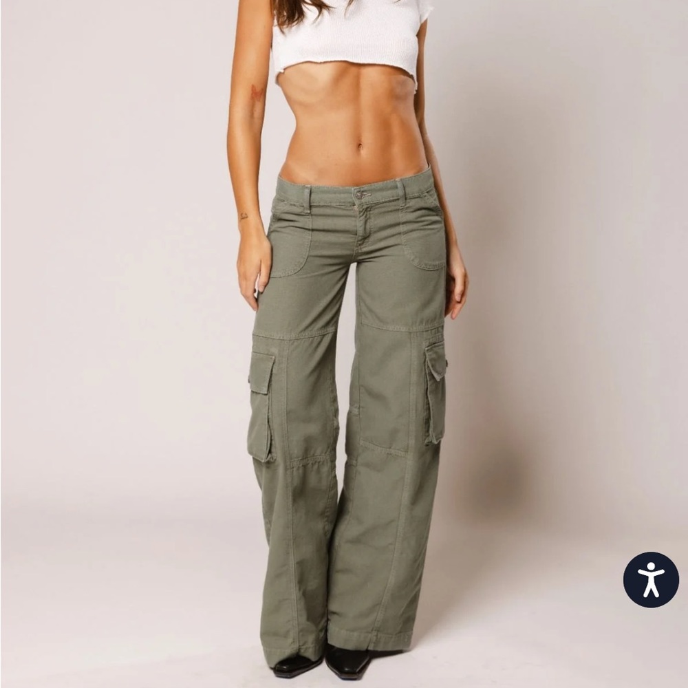 Low Waisted Revice Cargo Pants Gem